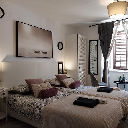 Apartment Agora Zadar Bagian luar foto